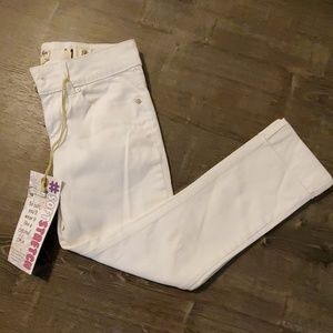 Indigo Rein White Capri Pants